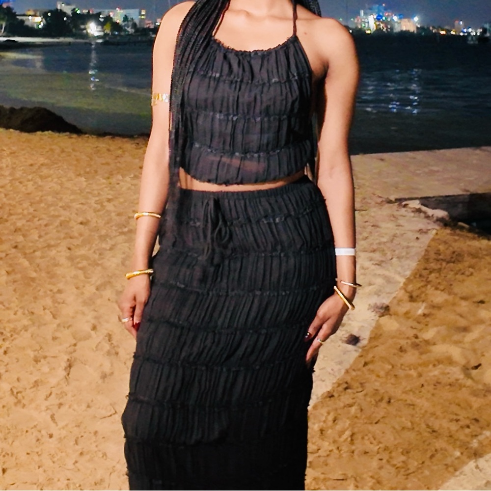 Black Sleeveless Top and Skirt Set